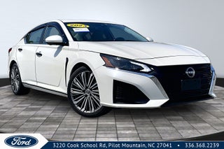 2023 Nissan Altima 2.5 SL