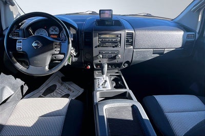 2012 Nissan Titan SV
