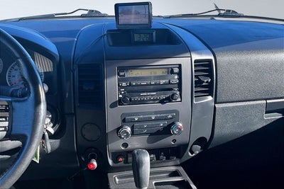 2012 Nissan Titan SV