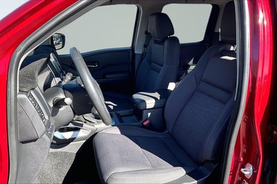 2024 Nissan Frontier SV