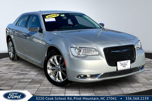 2019 Chrysler 300 Limited