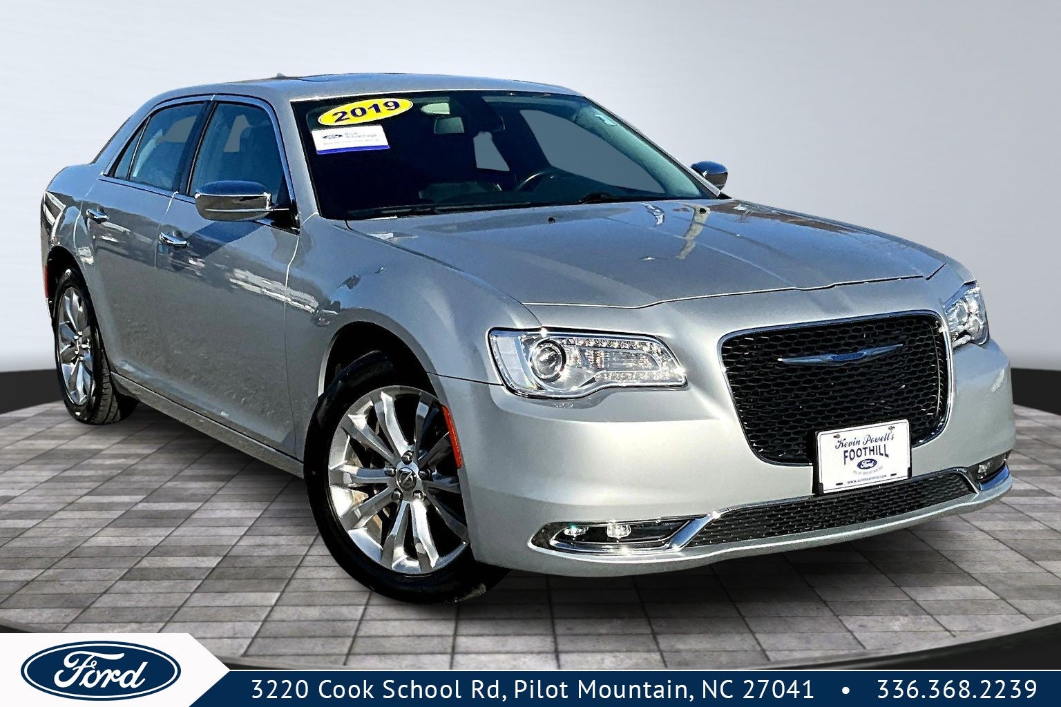 2019 Chrysler 300 Limited
