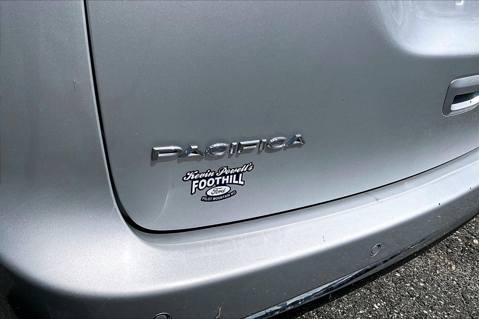 2024 Chrysler Pacifica Touring L