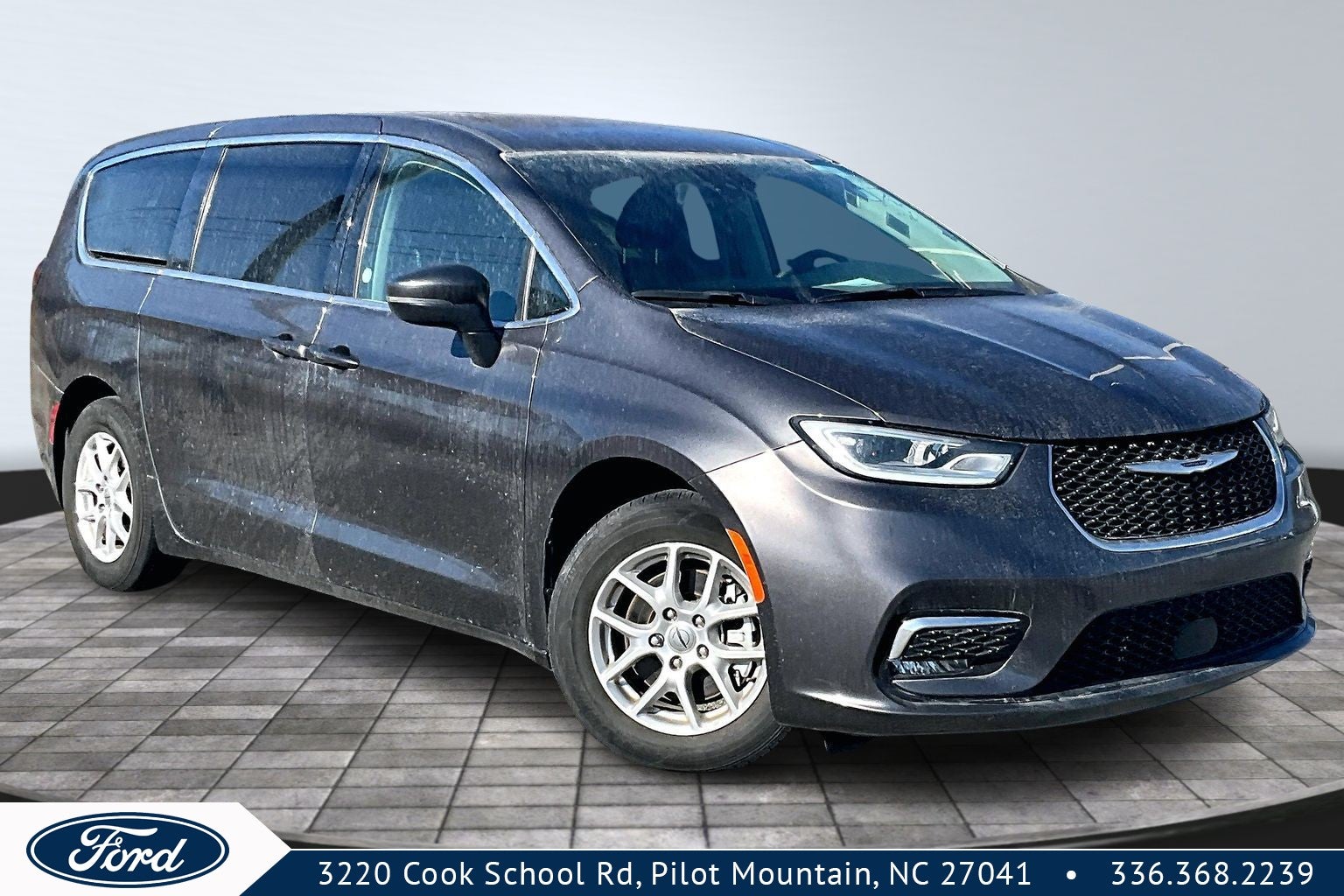 2023 Chrysler Pacifica Touring L