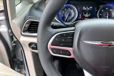 2024 Chrysler Voyager LX