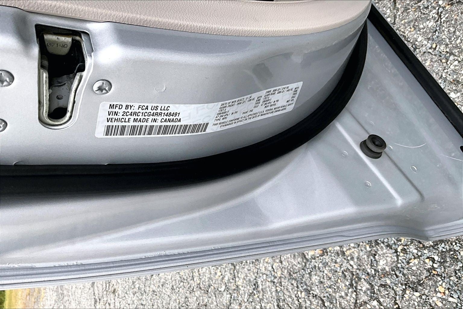 2024 Chrysler Voyager LX