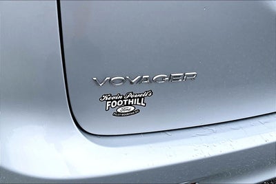 2024 Chrysler Voyager LX
