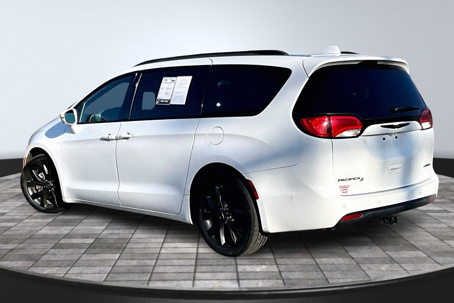 2020 Chrysler Pacifica Limited