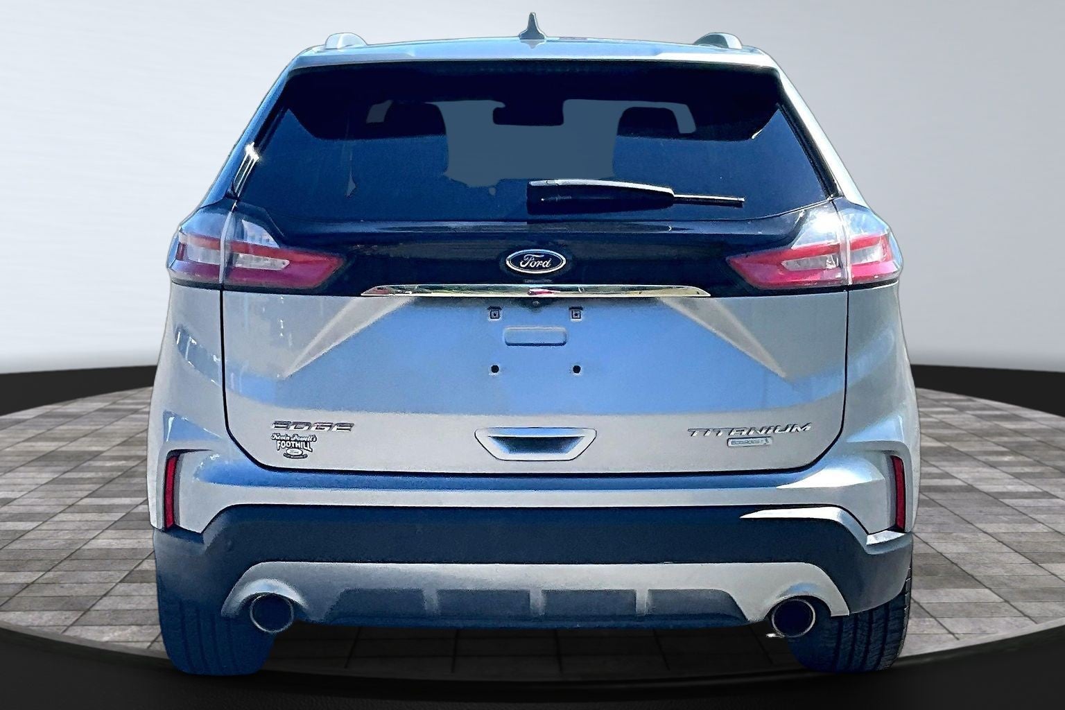 2020 Ford Edge Titanium