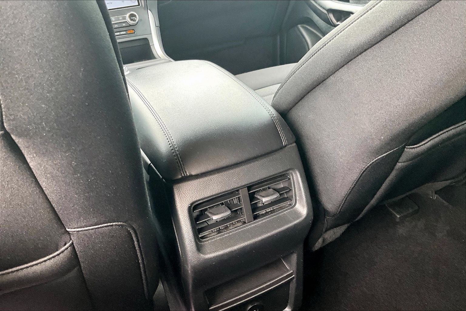 2024 Ford Edge SE