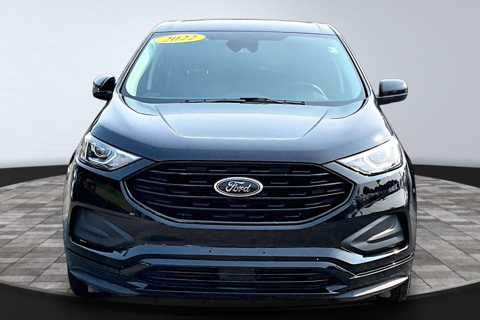 2022 Ford Edge SE
