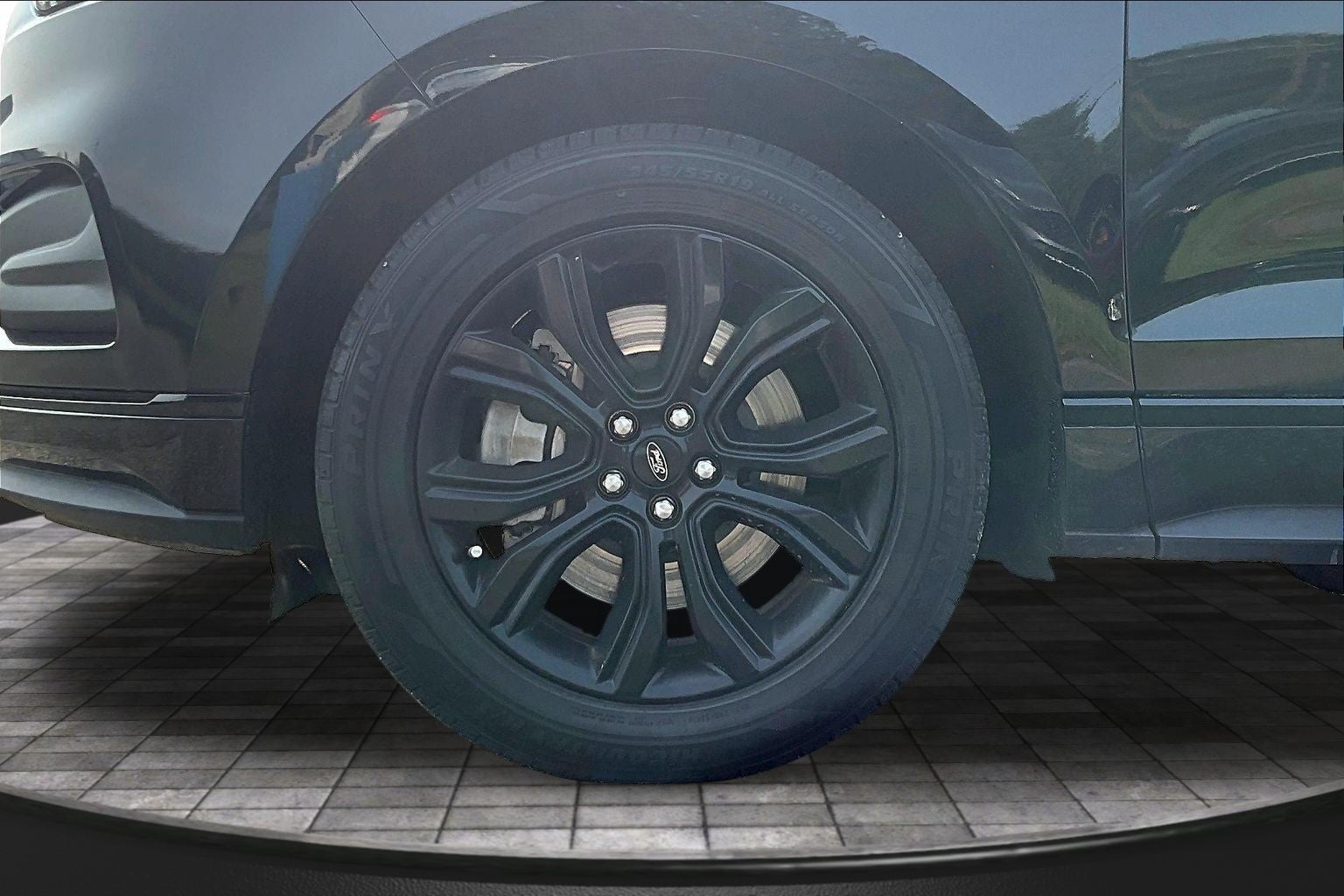 2022 Ford Edge SE