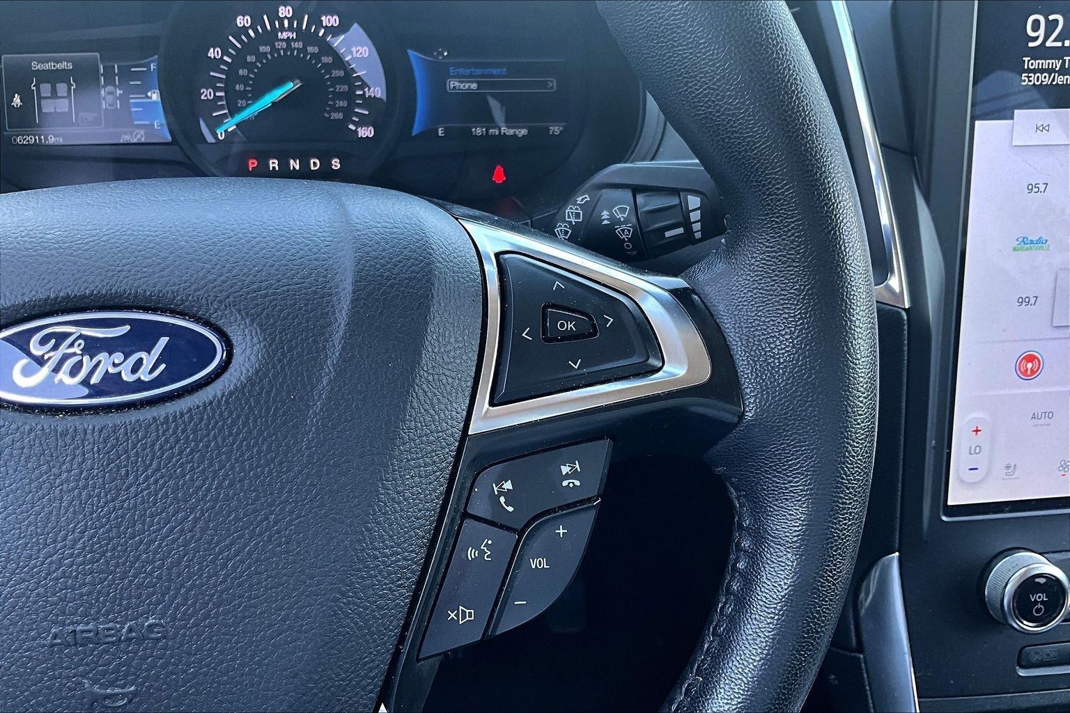 2024 Ford Edge Titanium