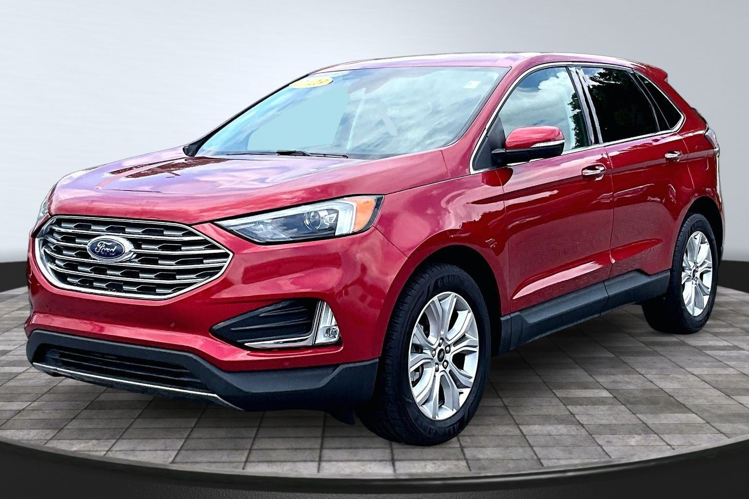 2023 Ford Edge Titanium