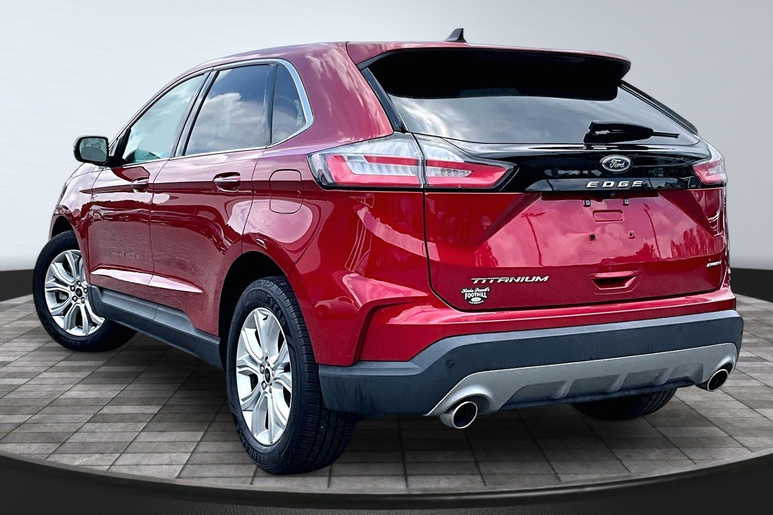 2023 Ford Edge Titanium