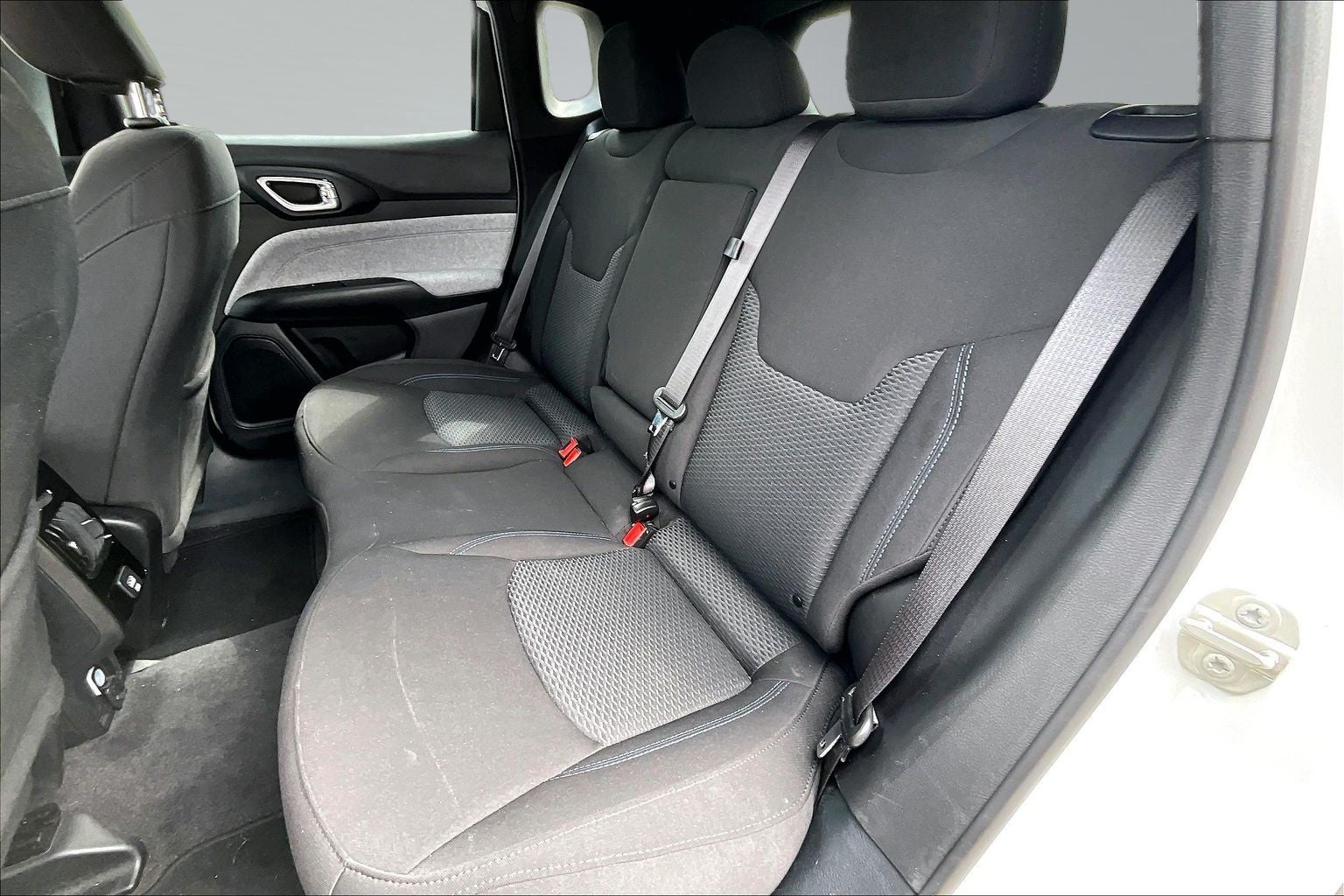 2023 Jeep Compass Sport