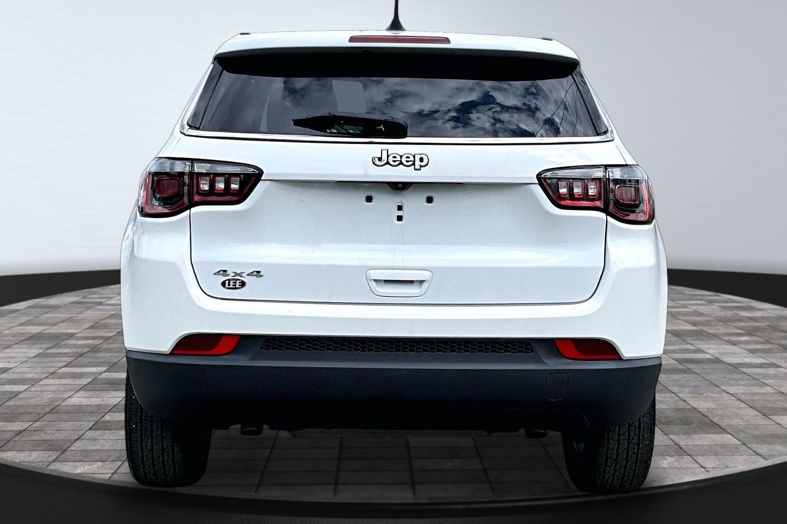 2023 Jeep Compass Sport