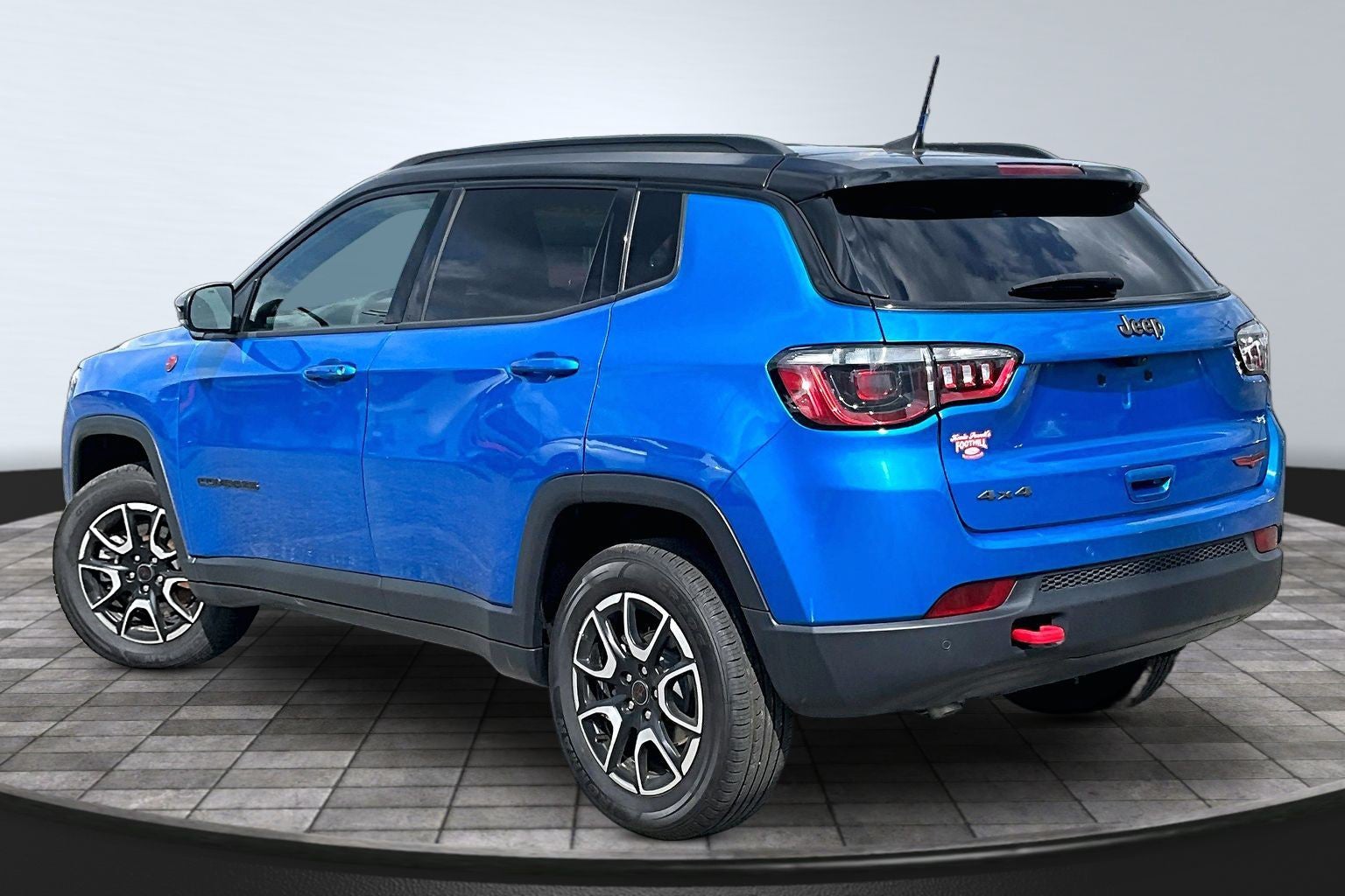 2025 Jeep Compass Trailhawk