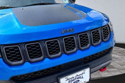 2025 Jeep Compass Trailhawk