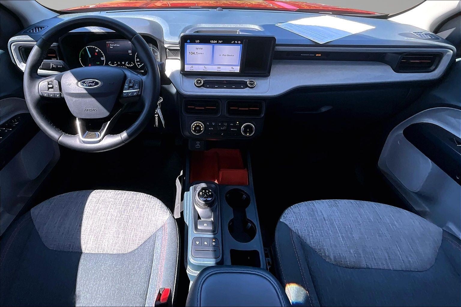 2023 Ford Maverick Base