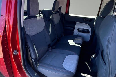 2023 Ford Maverick Base