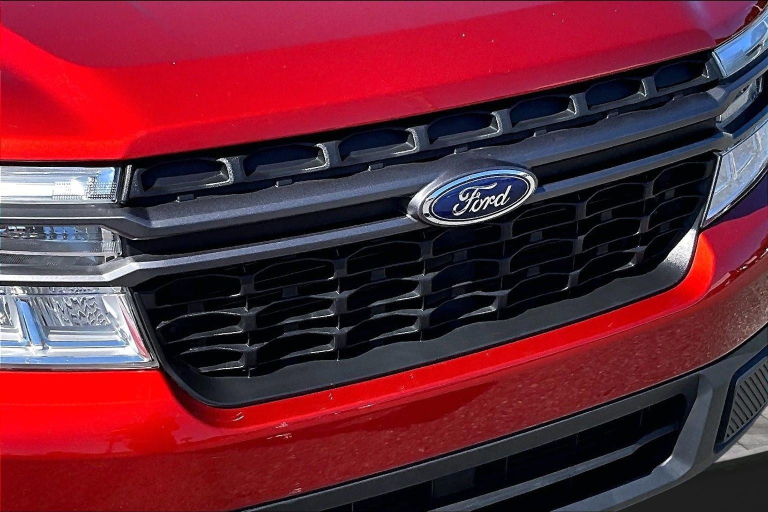 2023 Ford Maverick Base