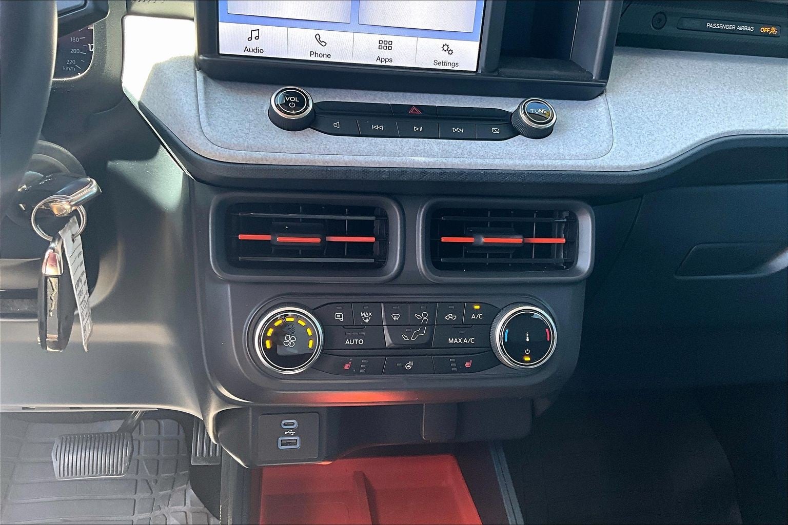 2023 Ford Maverick Base