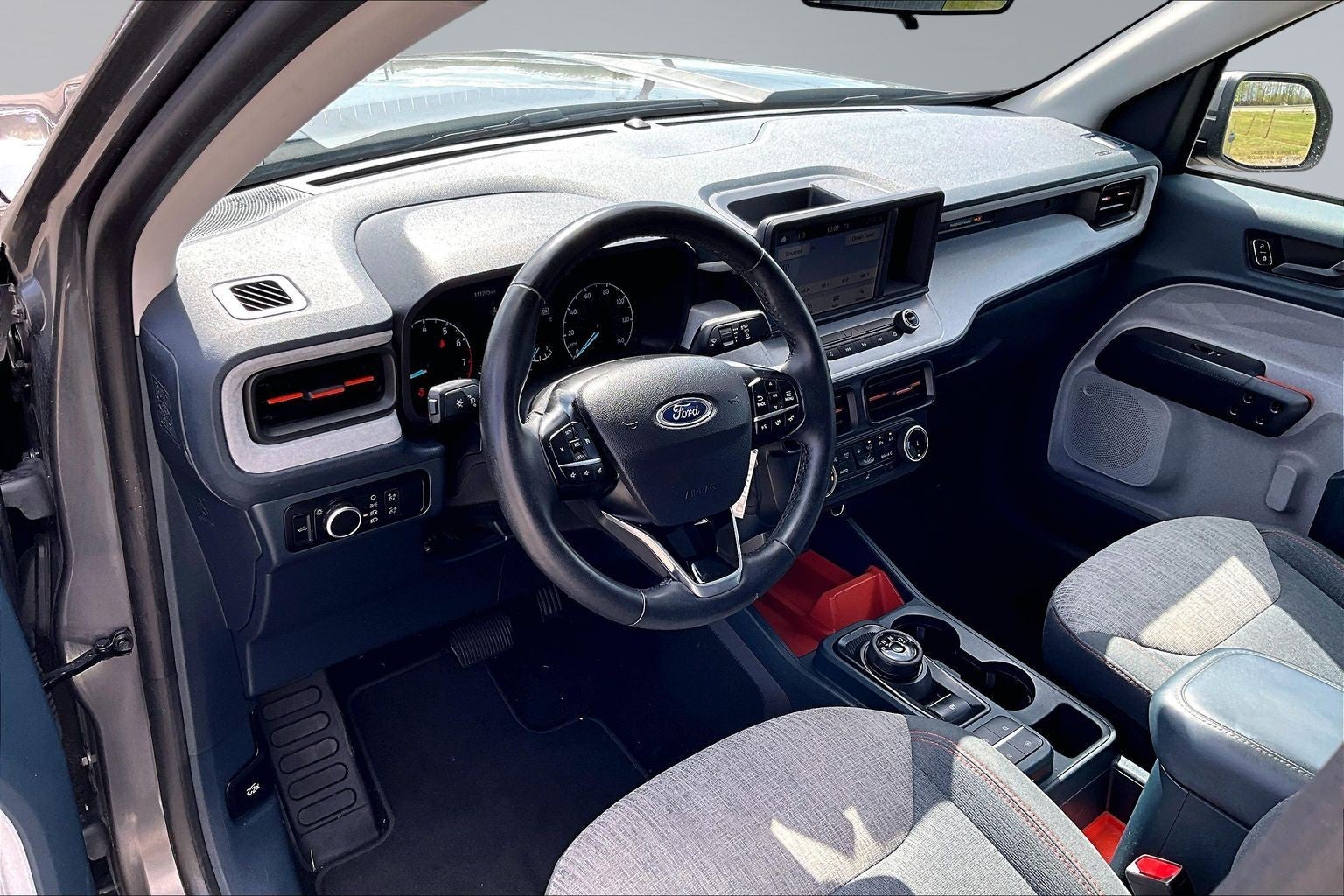 2023 Ford Maverick Base