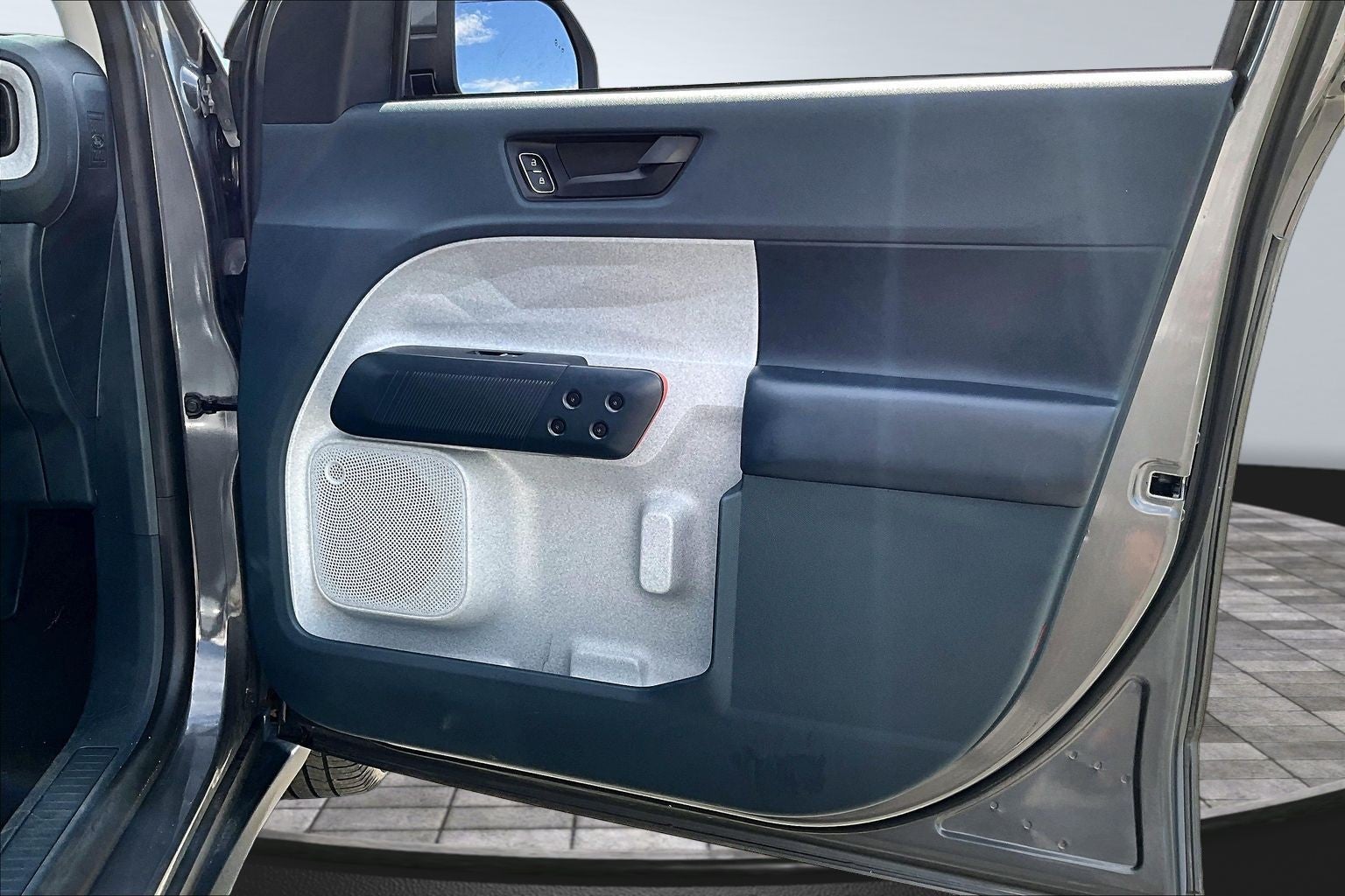 2023 Ford Maverick Base