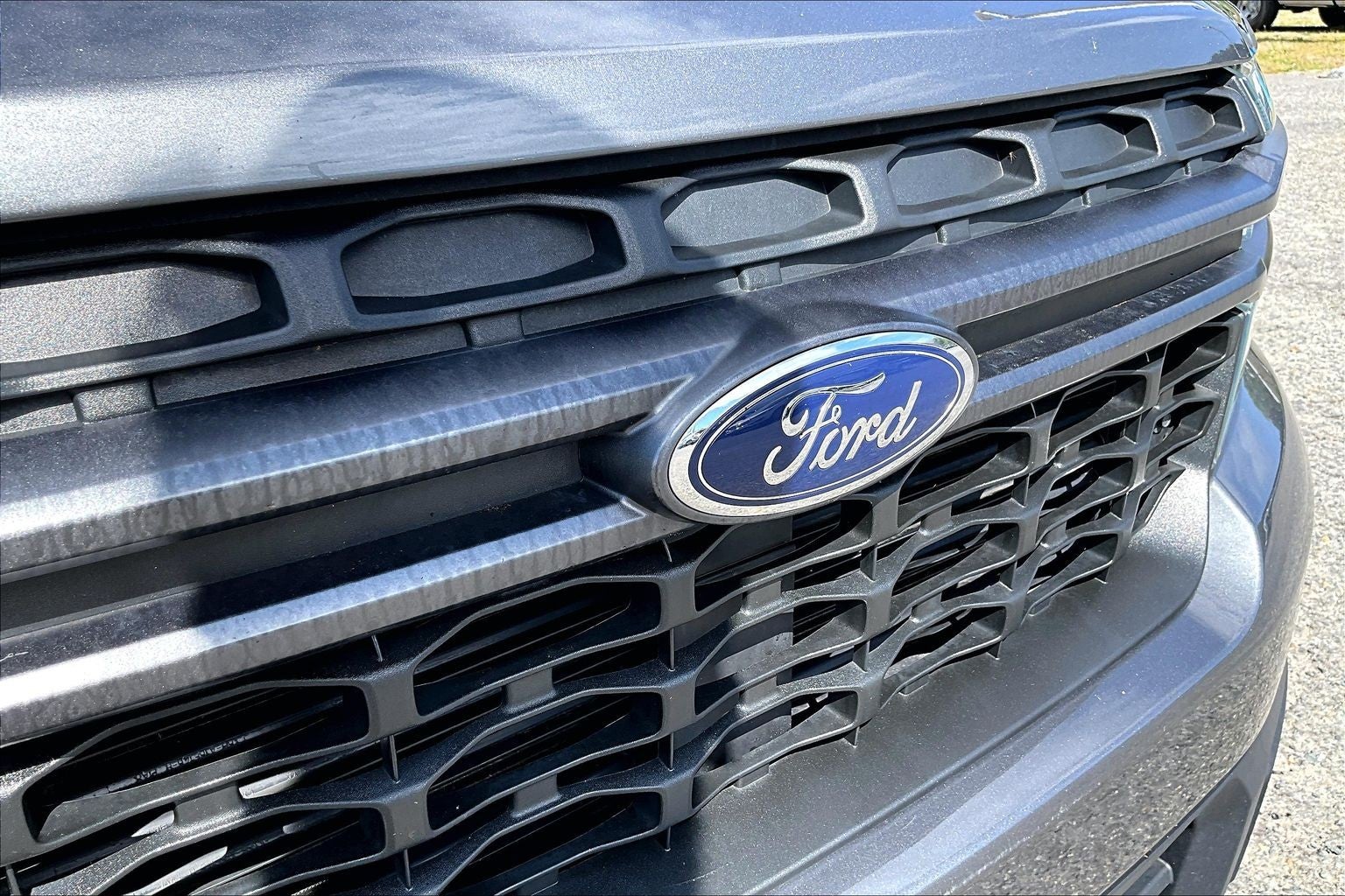 2023 Ford Maverick Base