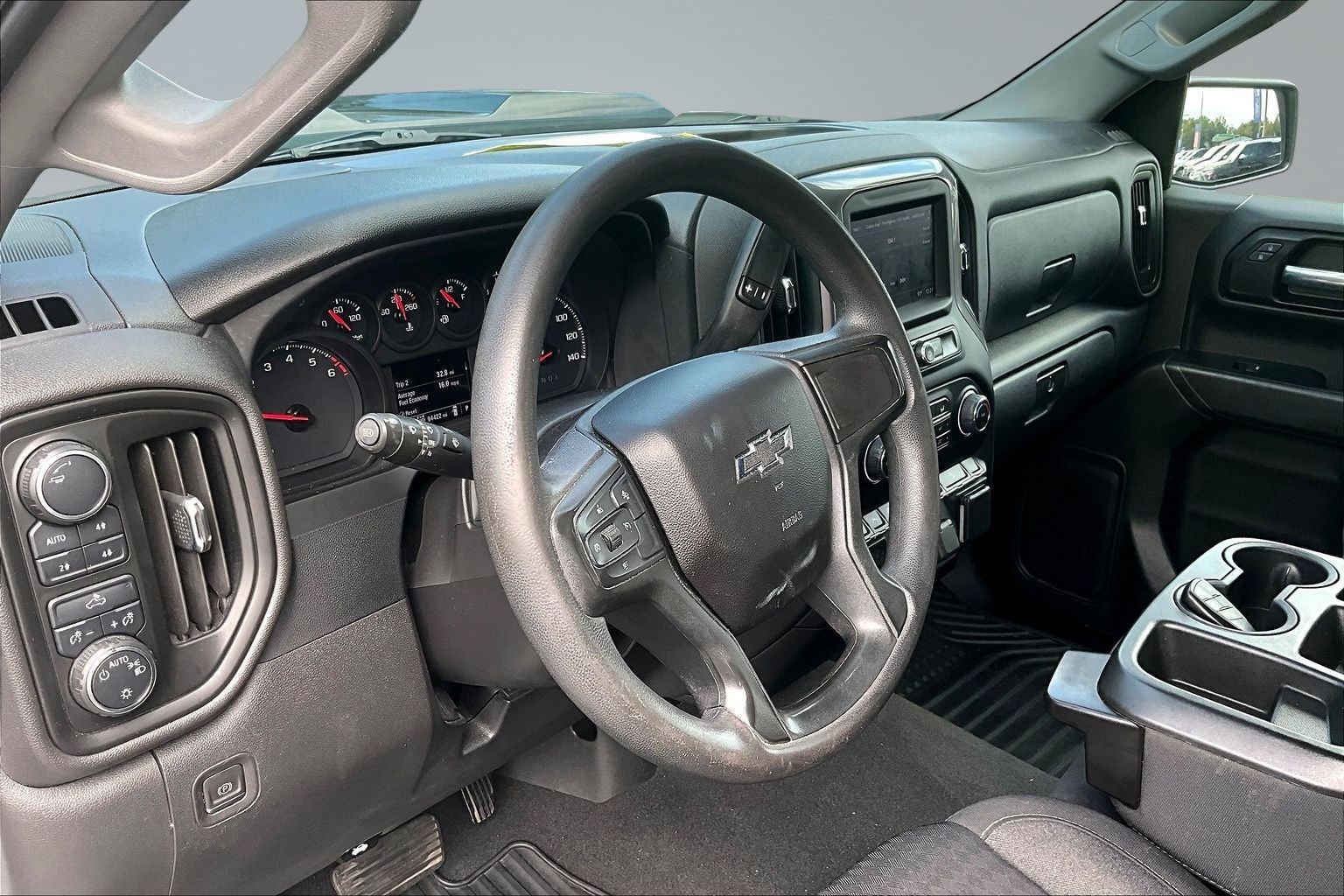 2022 Chevrolet Silverado 1500 Custom Trail Boss