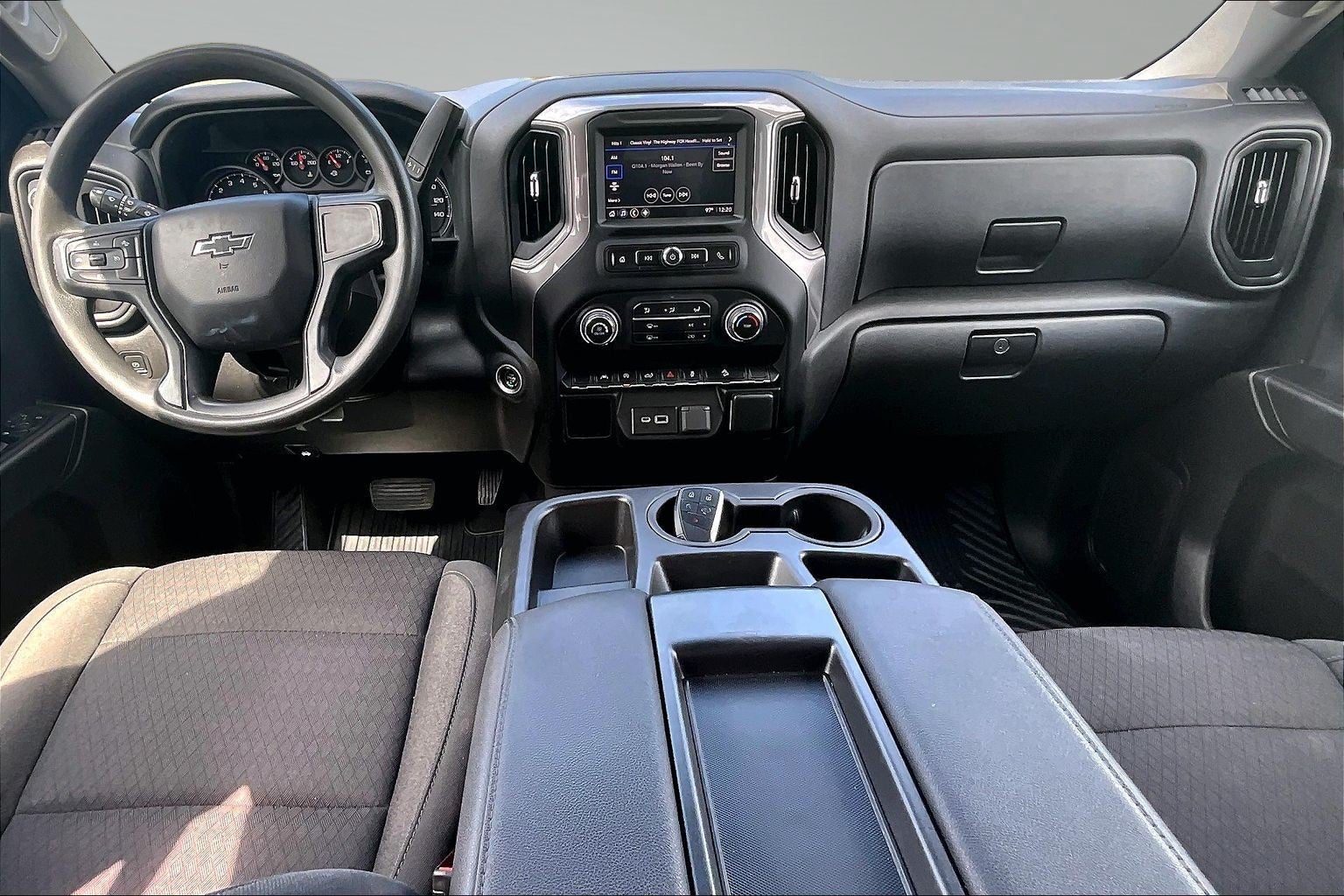 2022 Chevrolet Silverado 1500 Custom Trail Boss