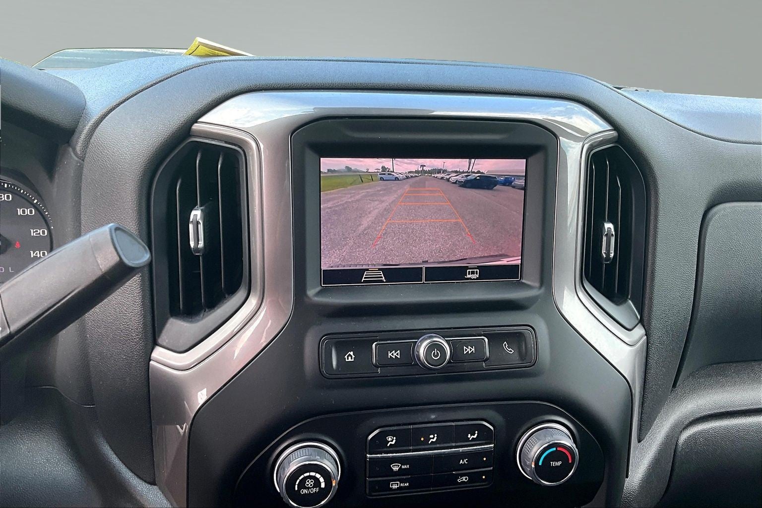 2022 Chevrolet Silverado 1500 Custom Trail Boss