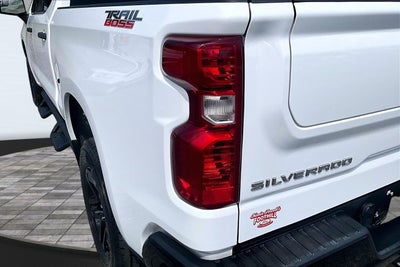 2022 Chevrolet Silverado 1500 Custom Trail Boss