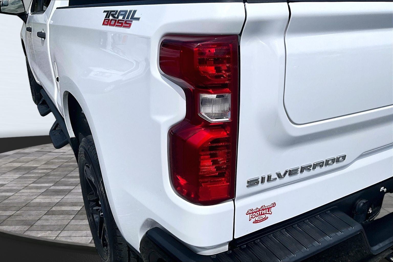 2022 Chevrolet Silverado 1500 Custom Trail Boss
