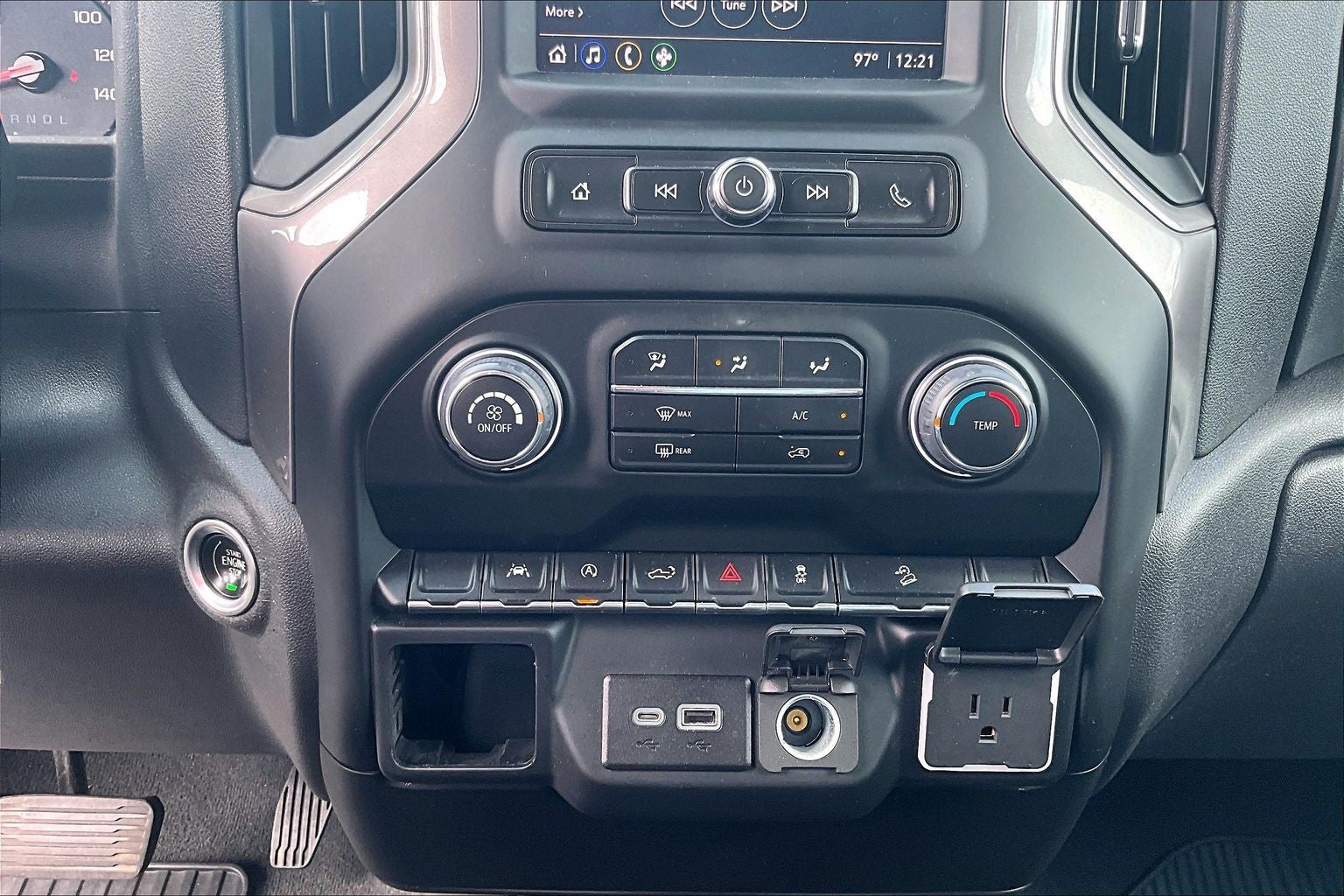 2022 Chevrolet Silverado 1500 Custom Trail Boss