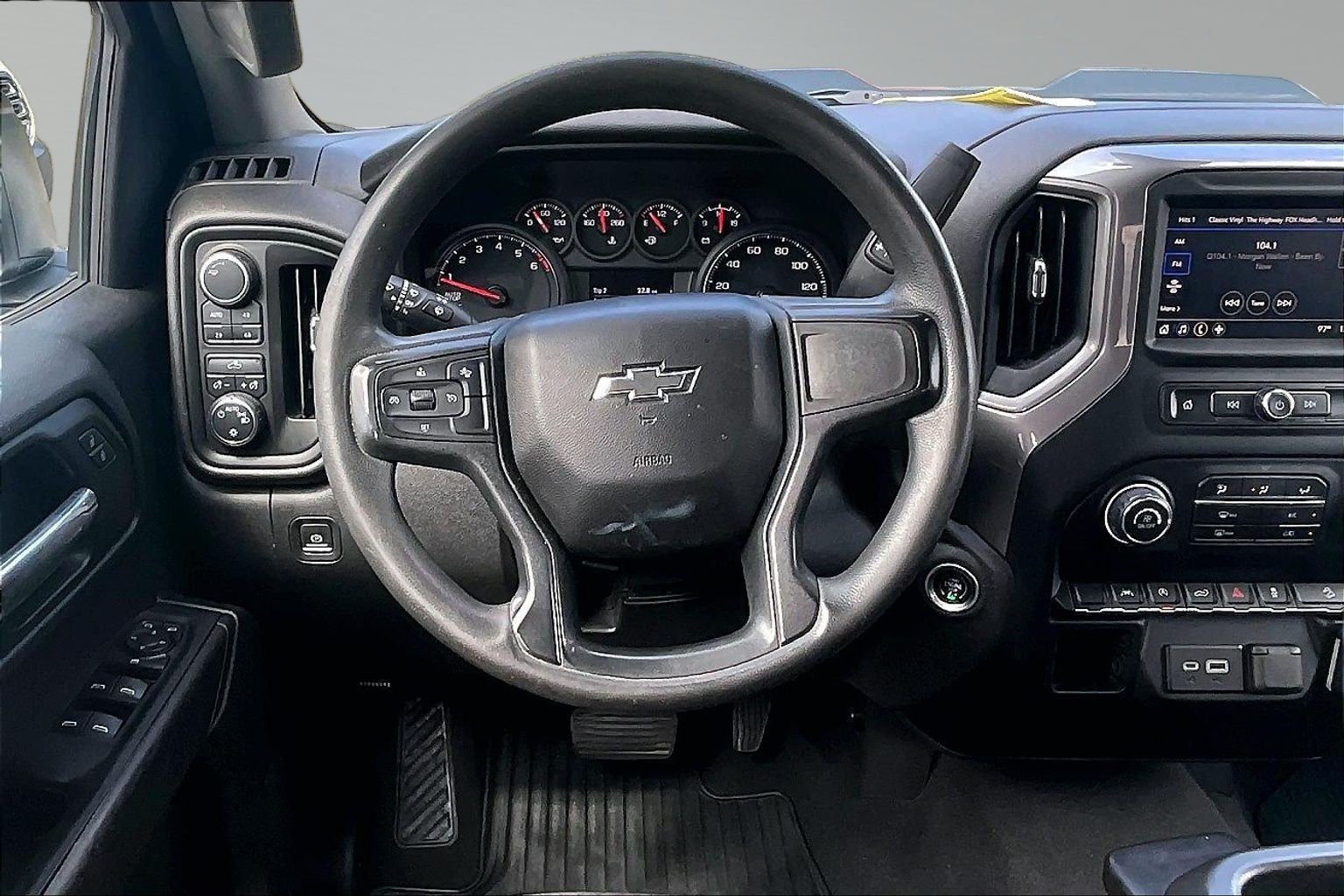 2022 Chevrolet Silverado 1500 Custom Trail Boss