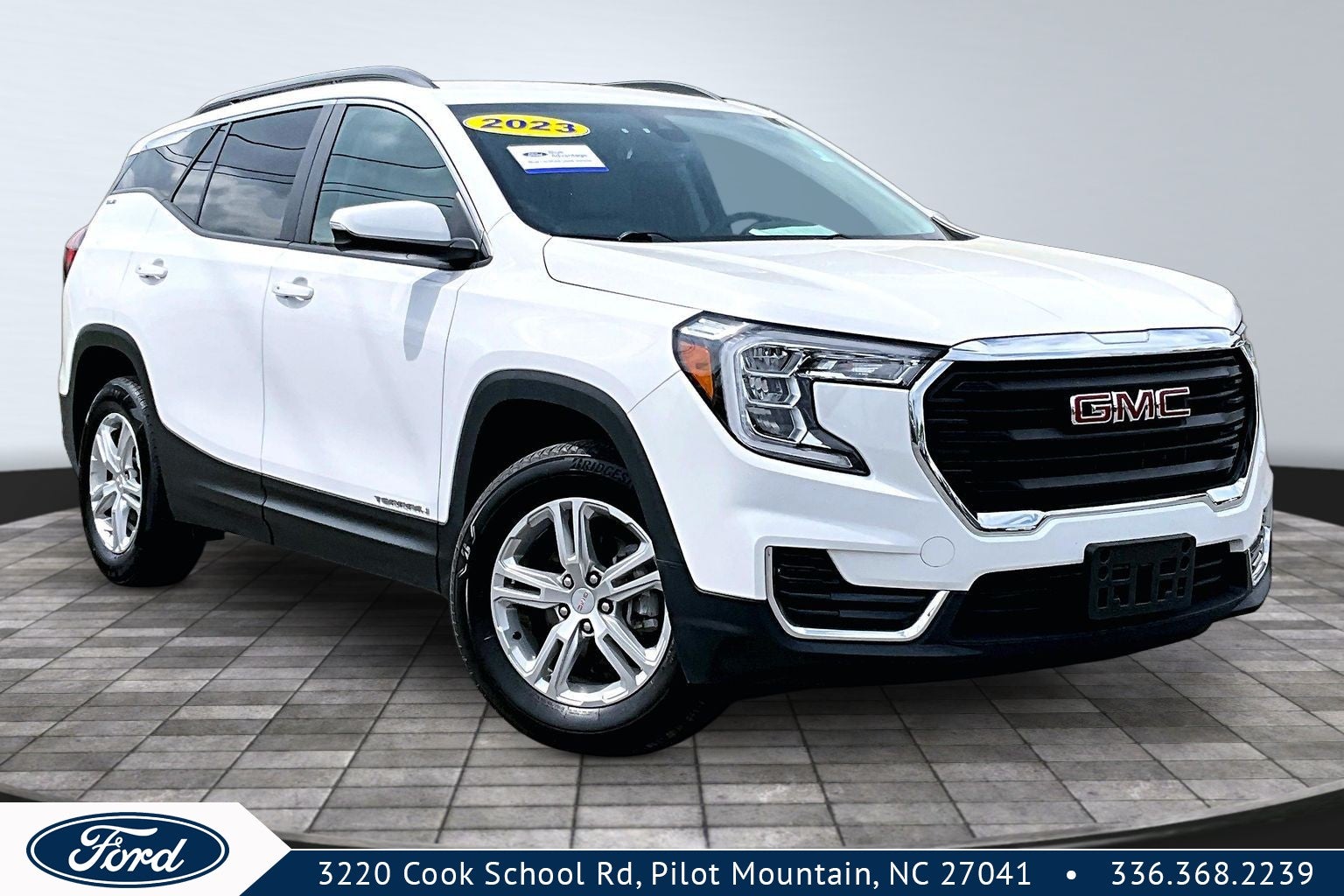 2023 GMC Terrain SLE