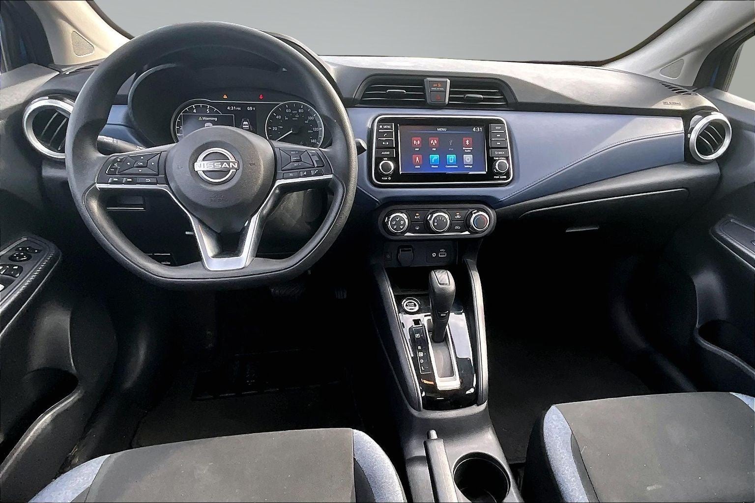 2024 Nissan Versa SV