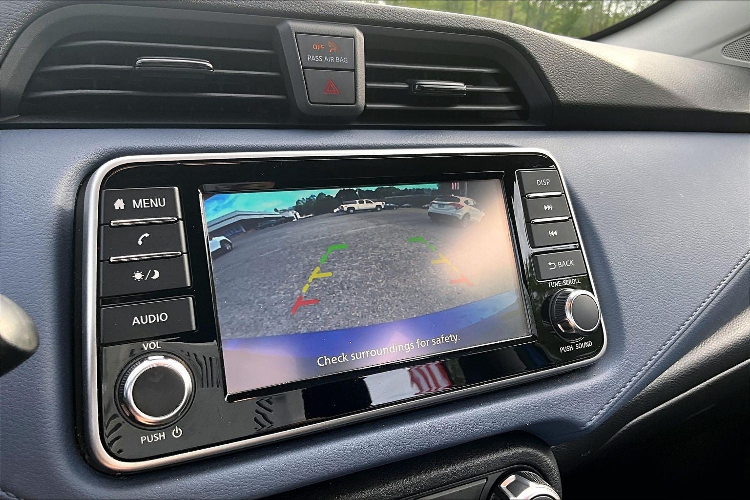 2024 Nissan Versa SV