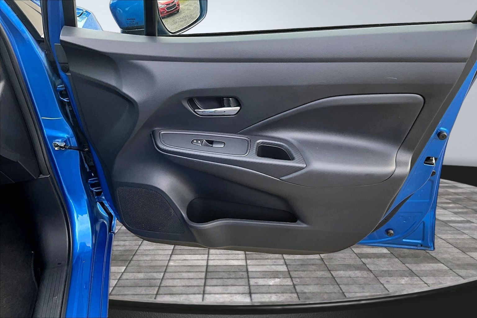2024 Nissan Versa SV