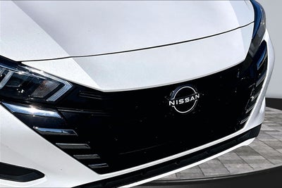 2024 Nissan Versa SV