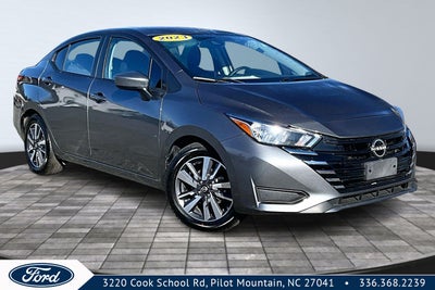 2023 Nissan Versa SV