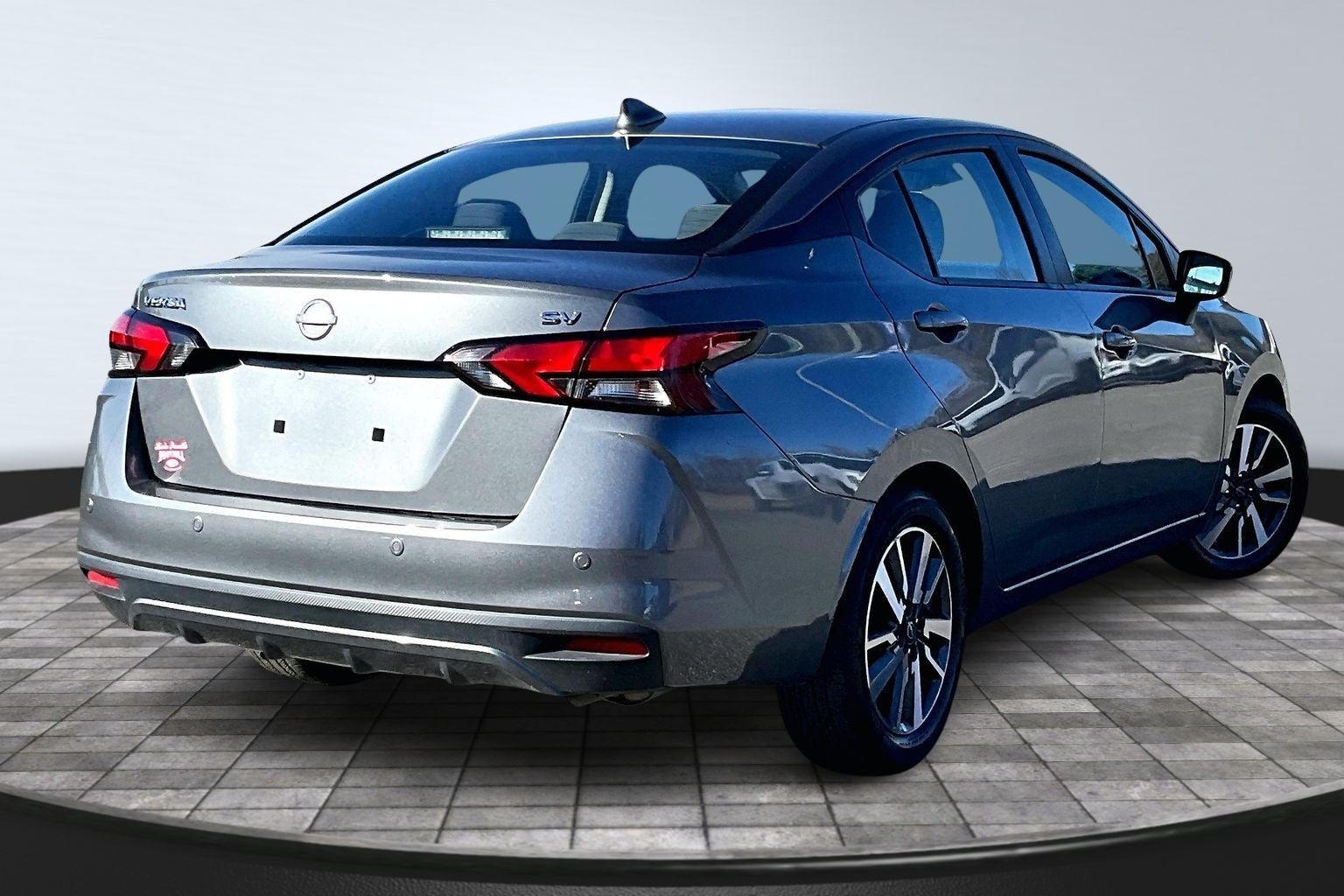 2023 Nissan Versa SV