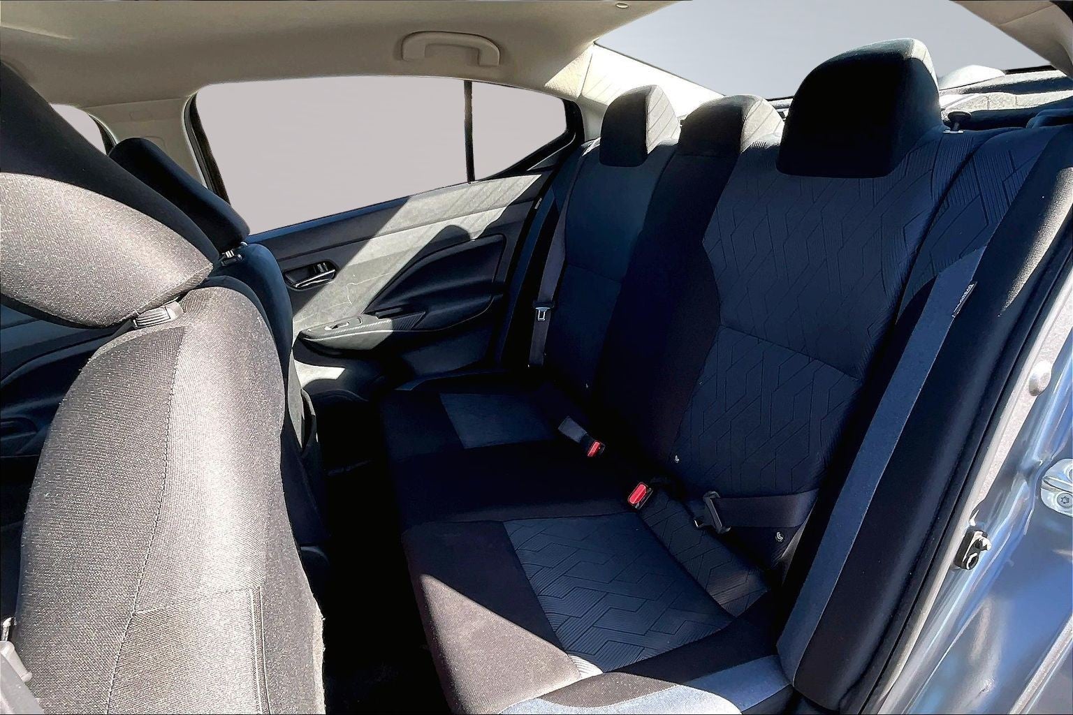 2023 Nissan Versa SV