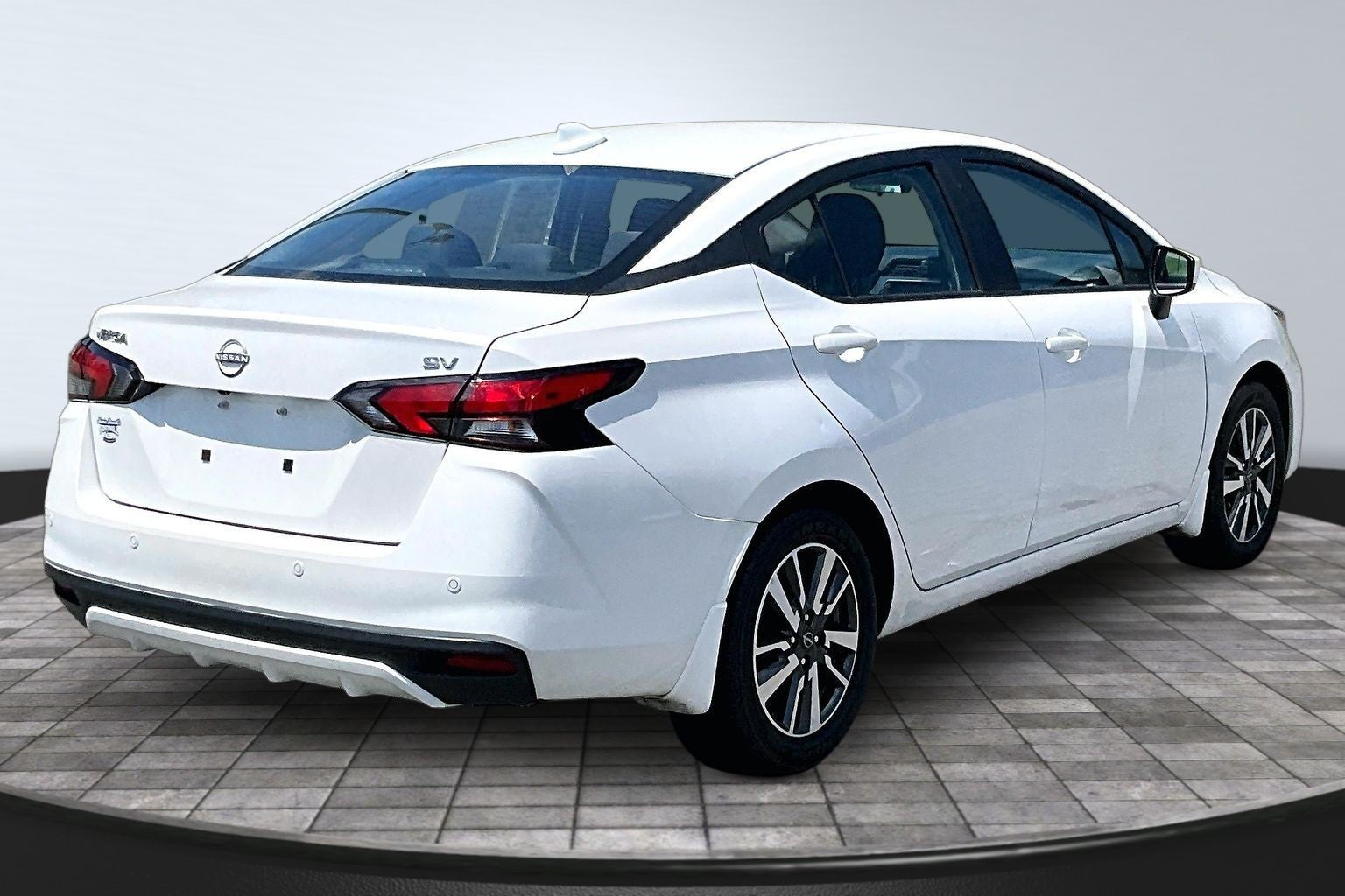 2024 Nissan Versa SV