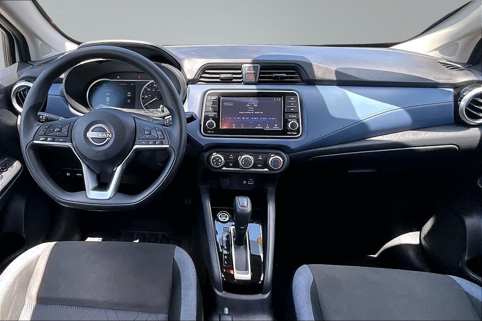2024 Nissan Versa SV