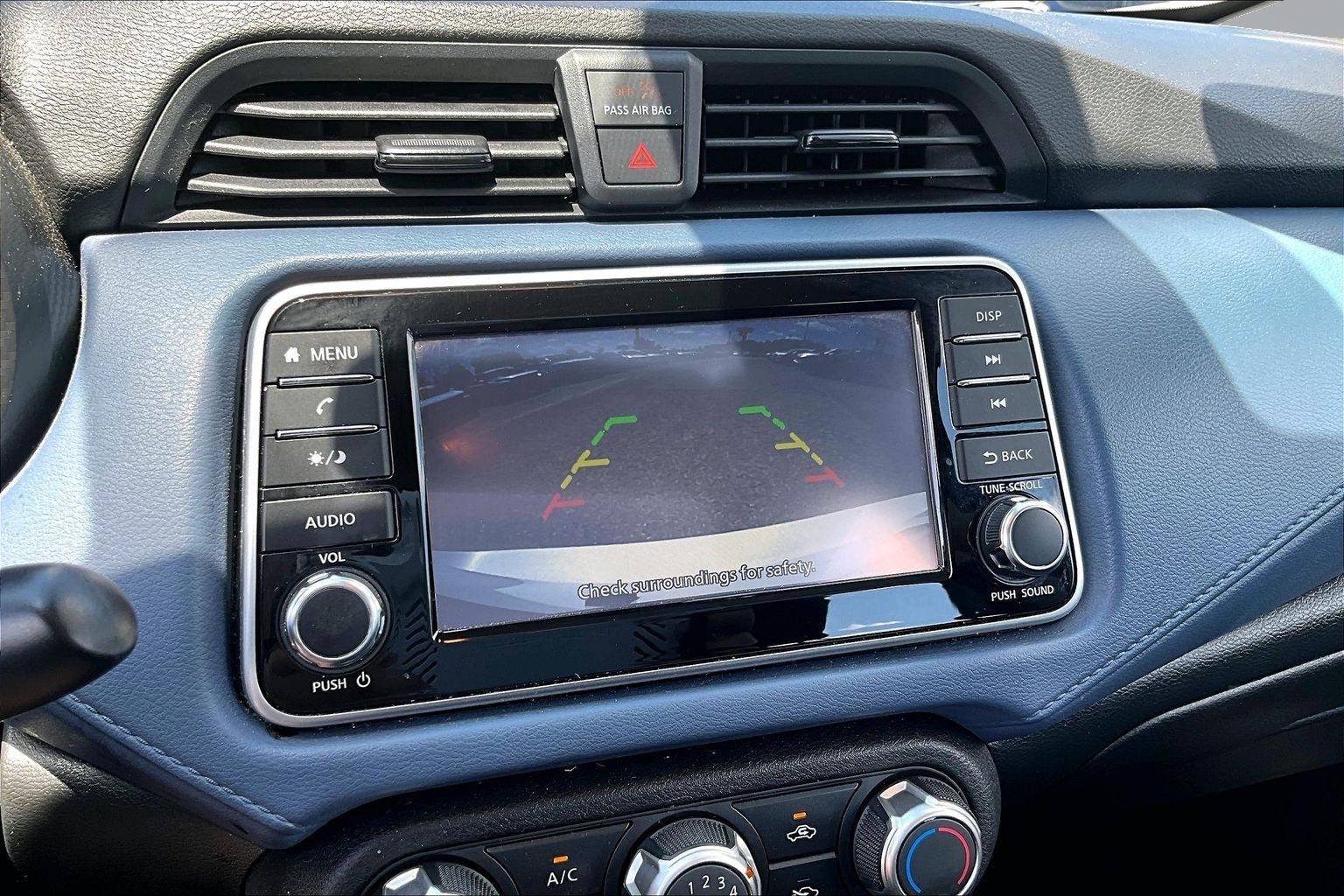 2024 Nissan Versa SV