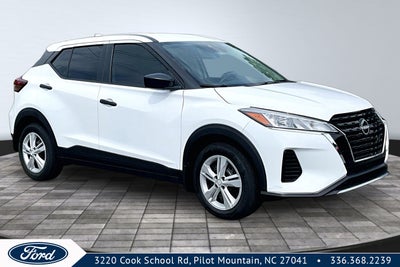2023 Nissan Kicks S
