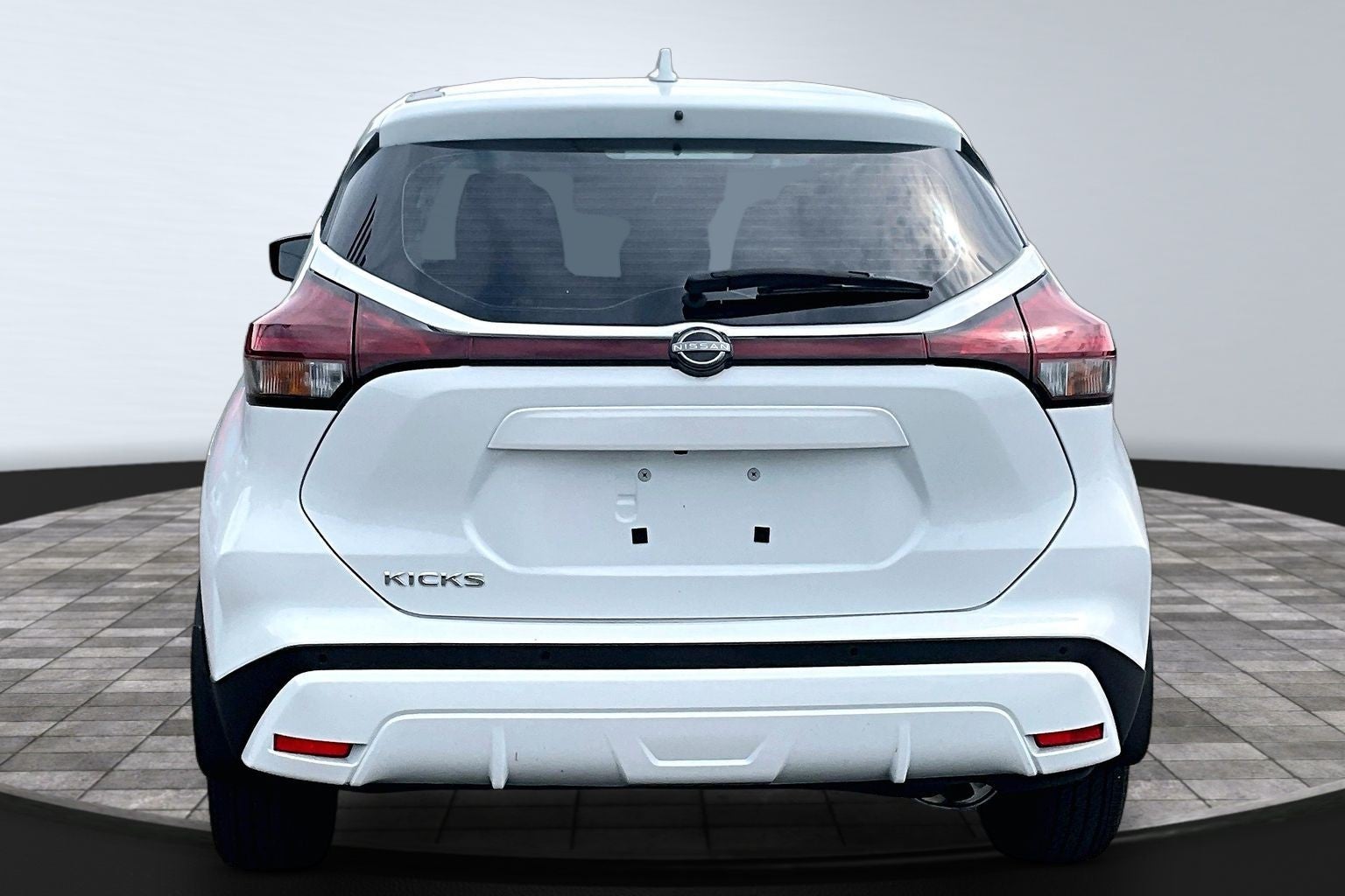 2023 Nissan Kicks S